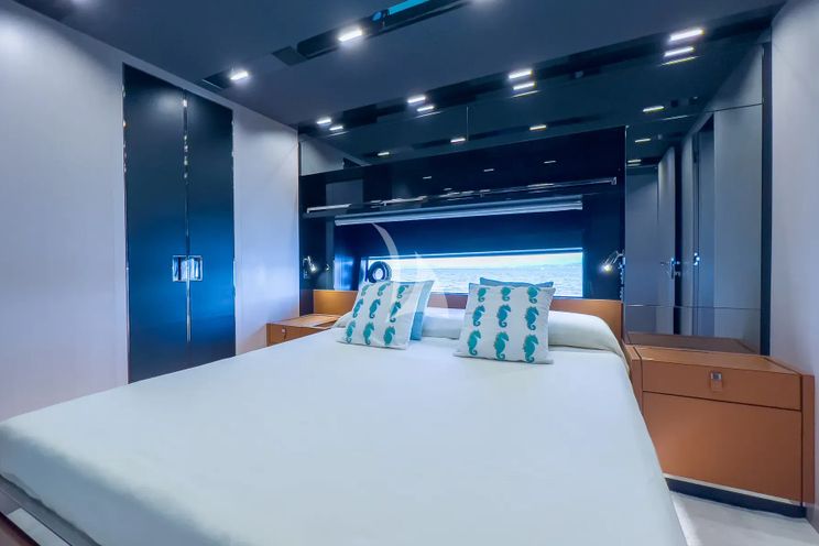 Charter Yacht SPACE COWBOY - Riva 88 Folgore - 4 Cabins - Genoa - Lavagna - Liguria - La Spezia - Italian Riviera