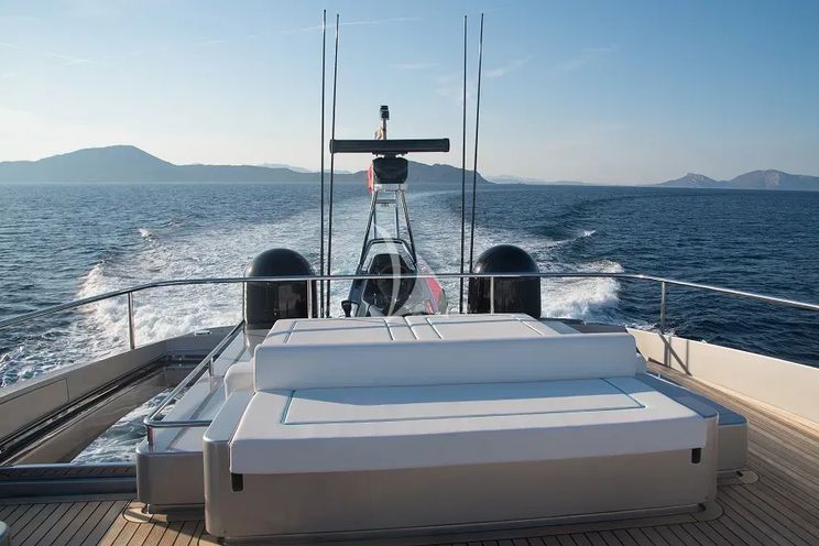 Charter Yacht SPACE COWBOY - Riva 88 Folgore - 4 Cabins - Genoa - Lavagna - Liguria - La Spezia - Italian Riviera