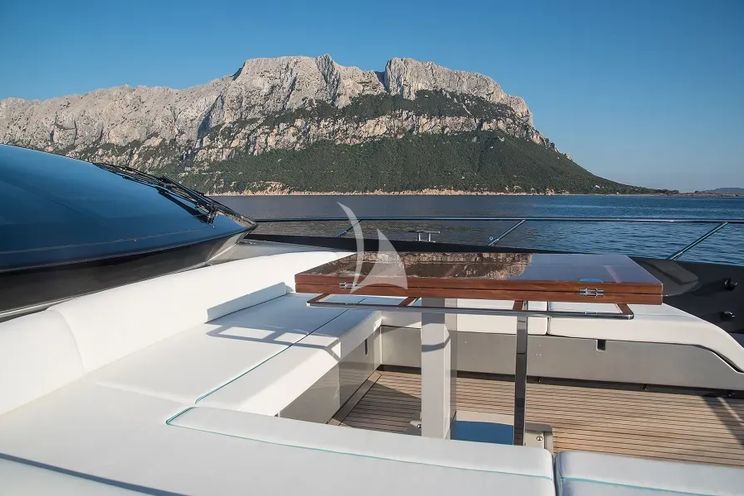 Charter Yacht SPACE COWBOY - Riva 88 Folgore - 4 Cabins - Genoa - Lavagna - Liguria - La Spezia - Italian Riviera