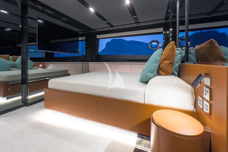 Charter Yacht SPACE COWBOY - Riva 88 Folgore - 4 Cabins - Genoa - Lavagna - Liguria - La Spezia - Italian Riviera