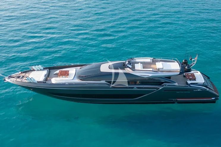 Charter Yacht SPACE COWBOY - Riva 88 Folgore - 4 Cabins - Genoa - Lavagna - Liguria - La Spezia - Italian Riviera