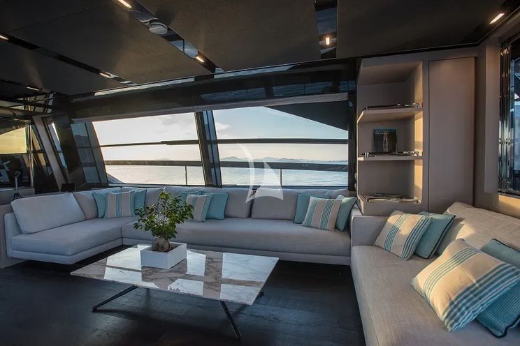 Charter Yacht SPACE COWBOY - Riva 88 Folgore - 4 Cabins - Genoa - Lavagna - Liguria - La Spezia - Italian Riviera