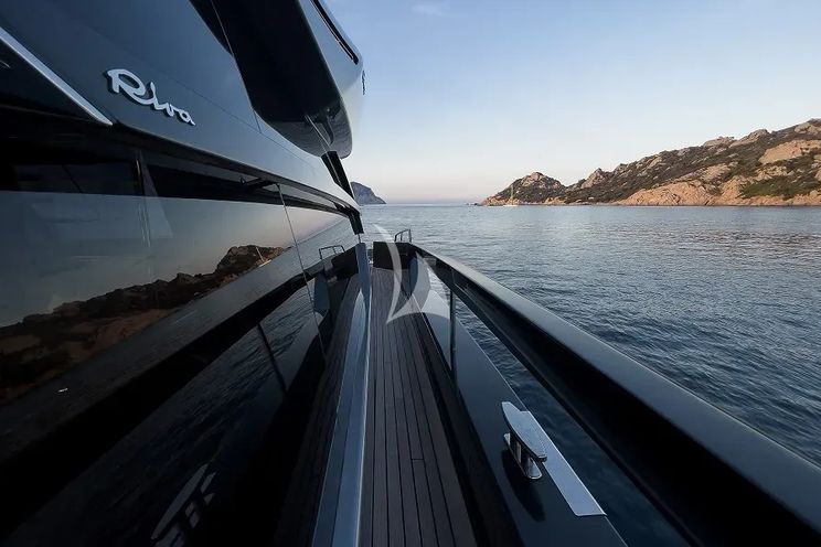 Charter Yacht SPACE COWBOY - Riva 88 Folgore - 4 Cabins - Genoa - Lavagna - Liguria - La Spezia - Italian Riviera