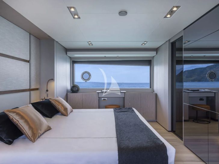 SPICA Ferretti 1000 - VIP cabin 1 SPICA Ferretti 1000 - VIP cabin 1