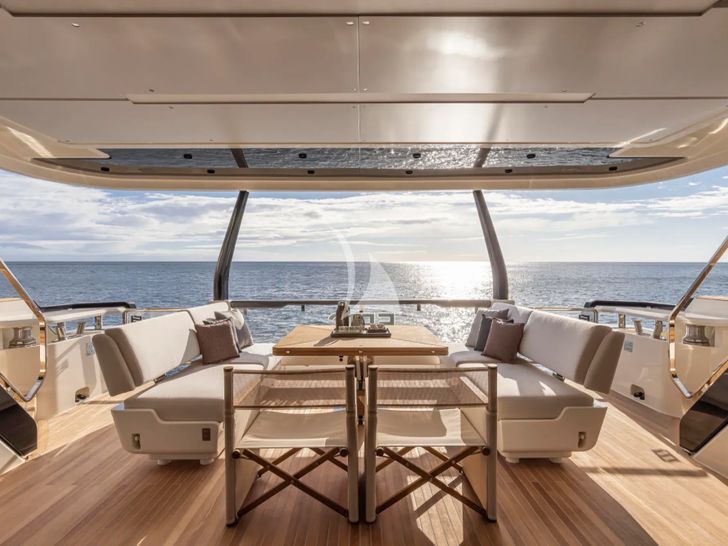 SPICA Ferretti 1000 - aft deck alfresco dining area SPICA Ferretti 1000 - aft deck alfresco dining area