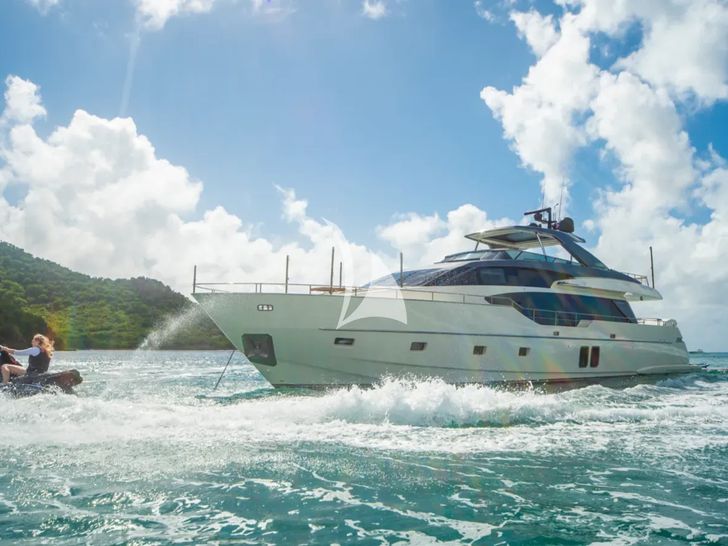 SQUALO Sanlorenzo SL86 - with the jet ski SQUALO Sanlorenzo SL86 - with the jet ski