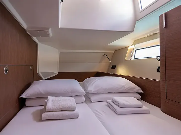 SPRING SONG Oceanis 54 - cabin 2 SPRING SONG Oceanis 54 - cabin 2