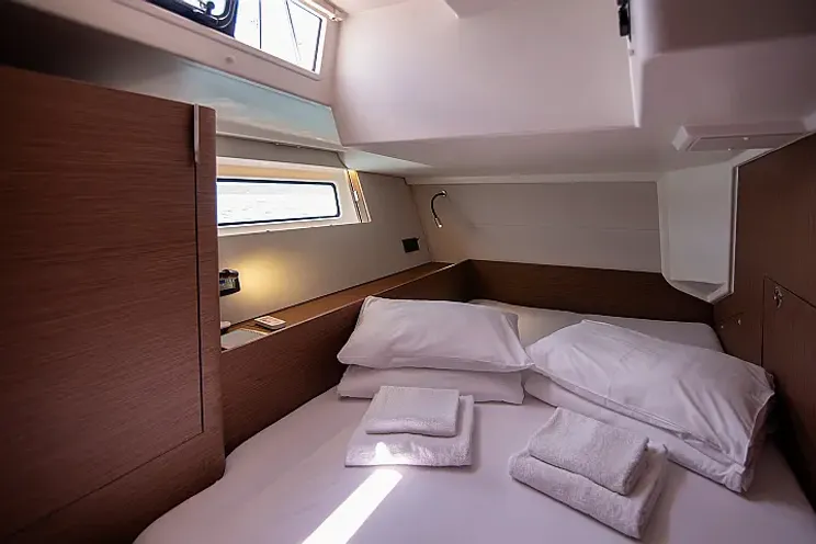Charter Yacht SPRING SONG - Oceanis 54 - 3 Cabins - Kastela - Split - Dubrovnik - Hvar - Croatia