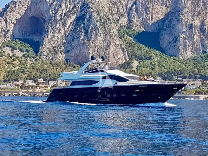 SEVEN STARS Antago 82 - cruising SEVEN STARS Antago 82 - cruising