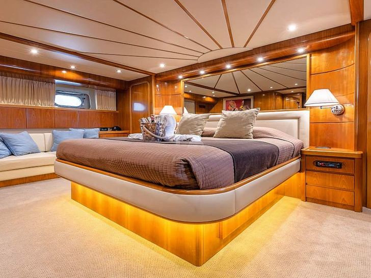 STAR LINK - Master Cabin STAR LINK - Master Cabin