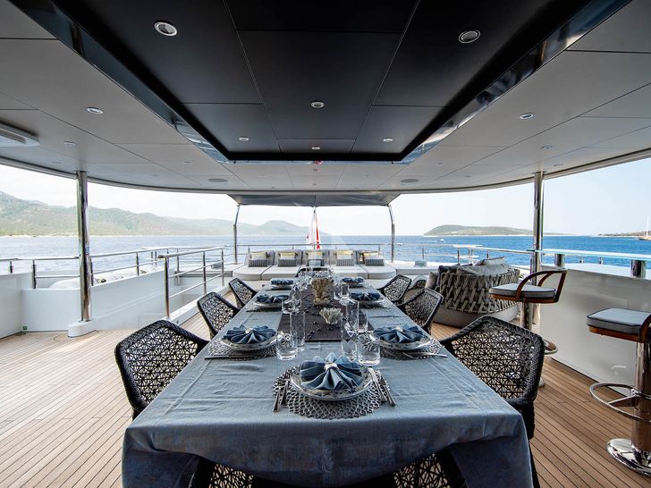 STARBURST III Bilgin Yachts 47 Upper Deck Dining