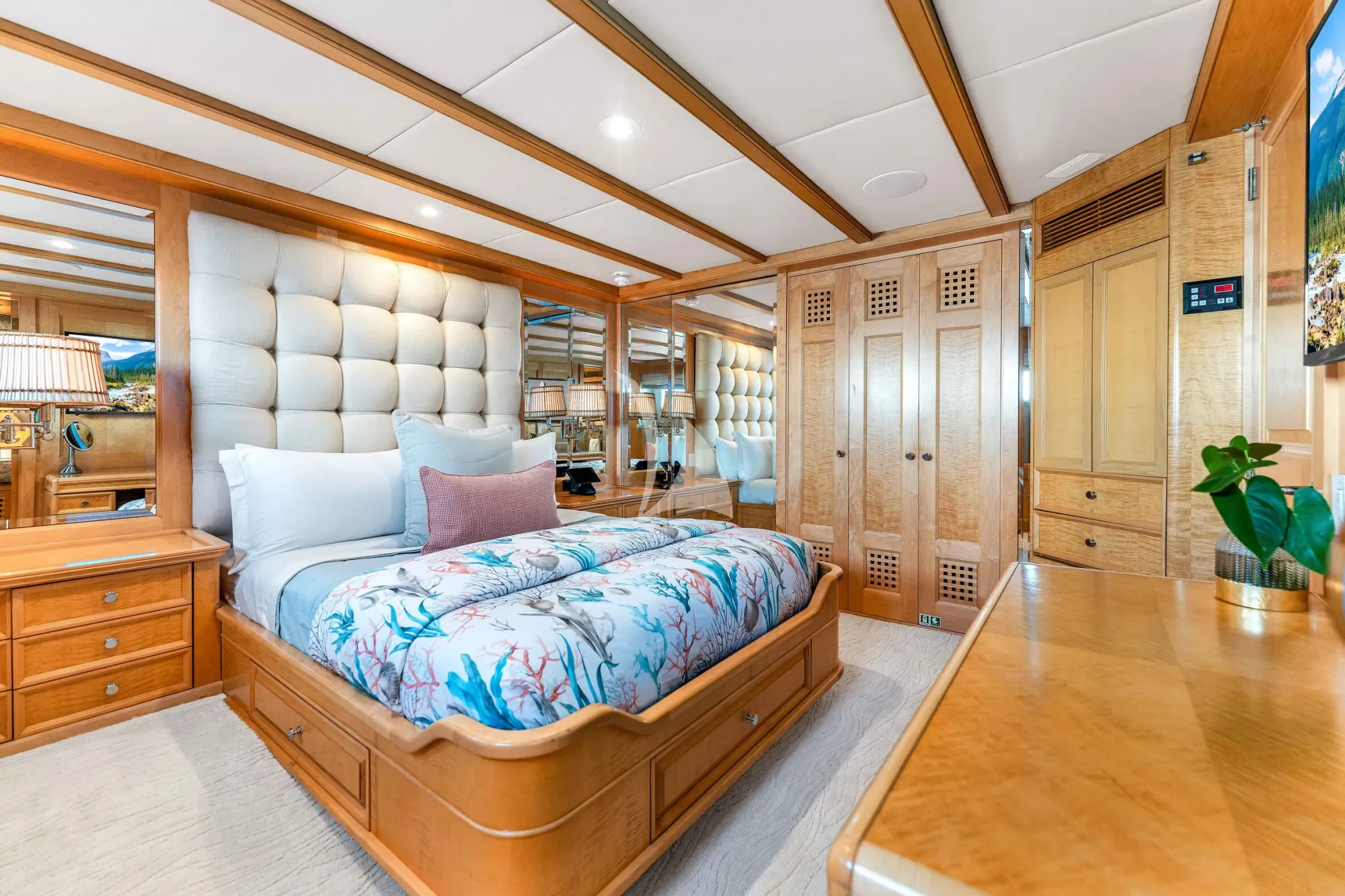 STAR DIAMOND Admiral 46m - VIP cabin 1