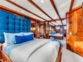 STAR DIAMOND Admiral 46m - VIP cabin 2 bed and TV STAR DIAMOND Admiral 46m - VIP cabin 2 bed and TV