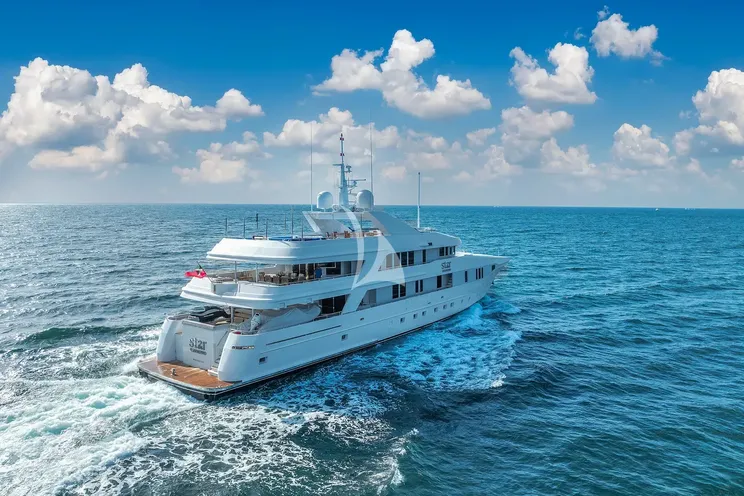 Charter Yacht STAR DIAMOND - Admiral 46m - 5 Cabins - Nassau - Exumas - Bahamas