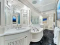 STAR DIAMOND Admiral 46m - master cabin bathroom STAR DIAMOND Admiral 46m - master cabin bathroom