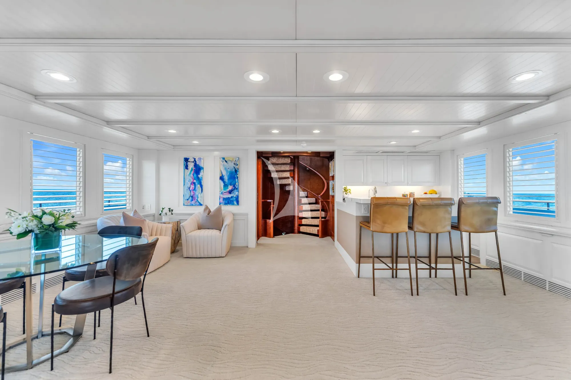 STAR DIAMOND Admiral 46m - sky lounge bar