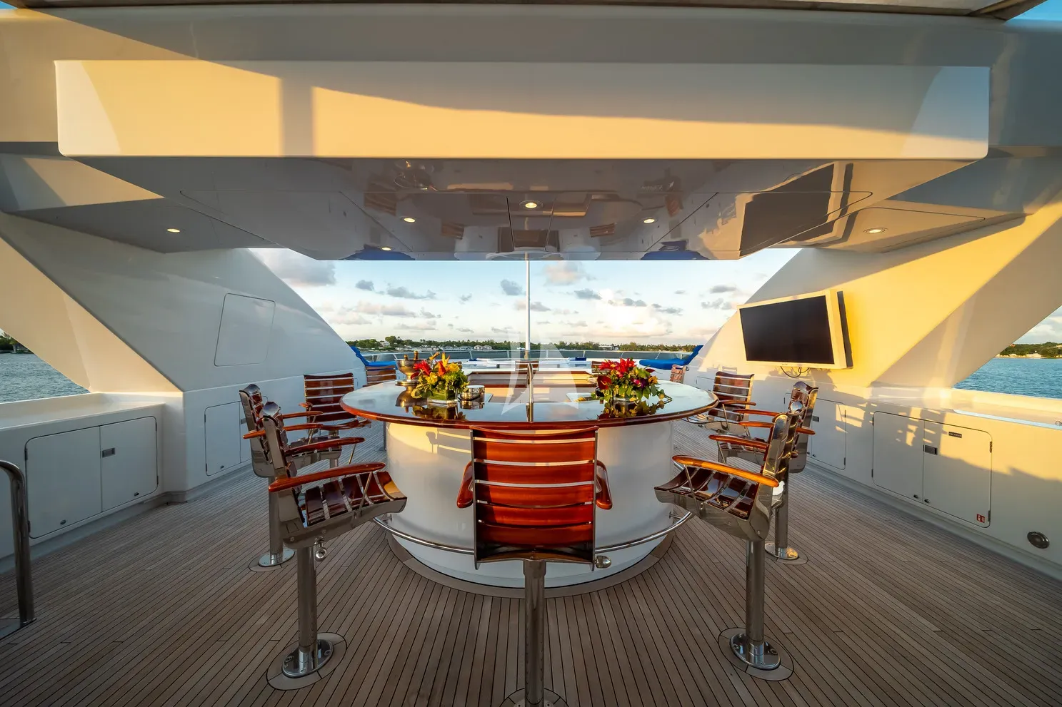 STAR DIAMOND Admiral 46m - sundeck bar