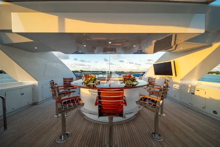 Charter Yacht STAR DIAMOND - Admiral 46m - 5 Cabins - Nassau - Exumas - Bahamas