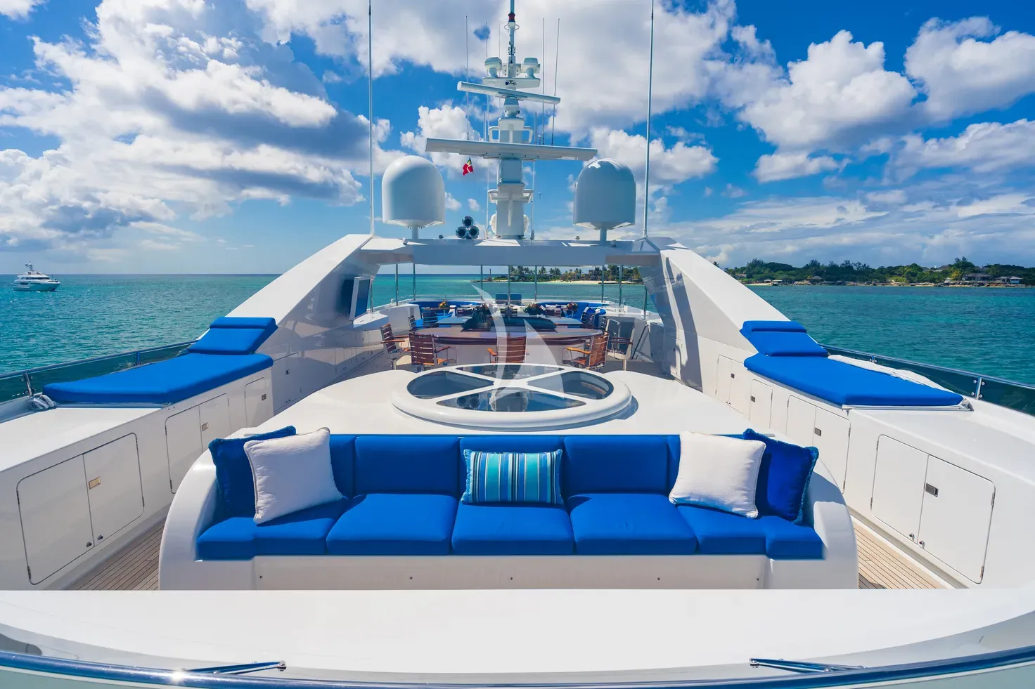 STAR DIAMOND Admiral 46m - sundeck lounge