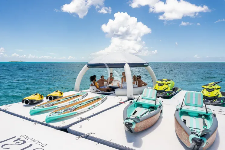 Charter Yacht STAR DIAMOND - Admiral 46m - 5 Cabins - Nassau - Exumas - Bahamas