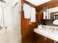 STARDUST OF MARY Sunseeker 86 - VIP cabin bathroom STARDUST OF MARY Sunseeker 86 - VIP cabin bathroom