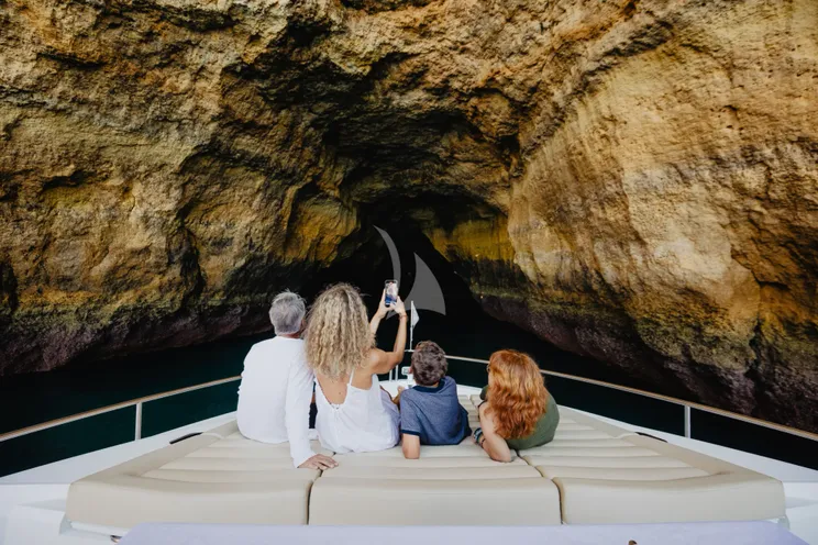 Charter Yacht STARDUST OF MARY - Sunseeker 86 - 4 Cabins - Palma - Mallorca - Ibiza - Menorca - Formentera - Balearics - Spain