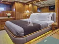 STAR LINK Falcon 90 - VIP cabin 2 STAR LINK Falcon 90 - VIP cabin 2