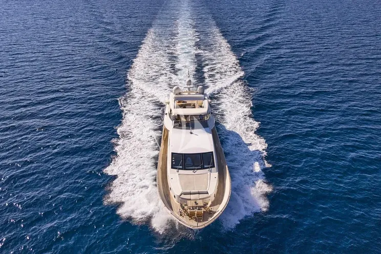 Charter Yacht STAR LINK - Falcon 90 - 4 Cabins - Athens - Mykonos - Paros - Santorini - Cyclades - Greece