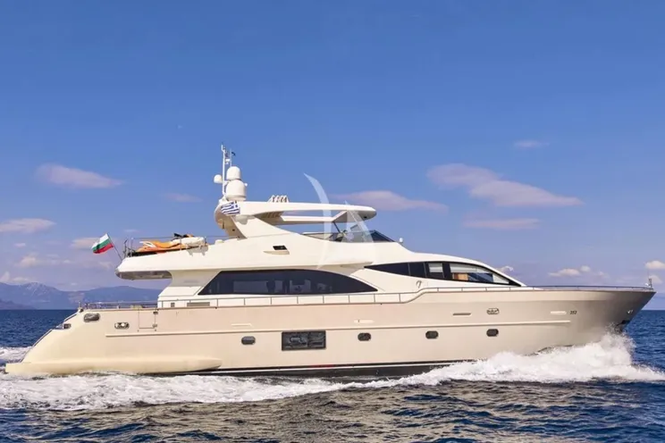Charter Yacht STAR LINK - Falcon 90 - 4 Cabins - Athens - Mykonos - Paros - Santorini - Cyclades - Greece