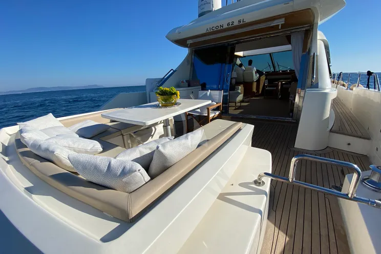 Charter Yacht STAY MINE - Aicon 66 - 3 Cabins - Porto Cervo - Olbia - Porto Rotondo