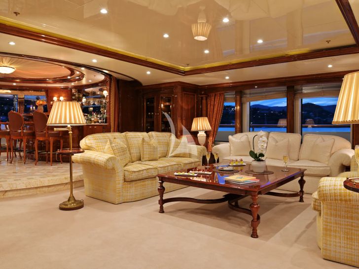 ST DAVID Benetti 60m - main saloon ST DAVID Benetti 60m - main saloon