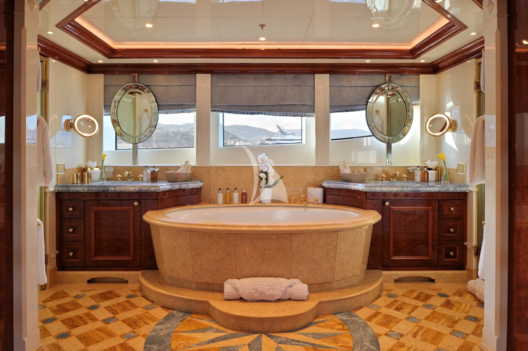 ST DAVID Benetti 60m - master cabin bathroom