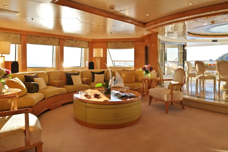 Charter Yacht ST DAVID - Benetti 60m - 6 Cabins - Cannes - St Tropez - Nice - Antibes - French Riviera