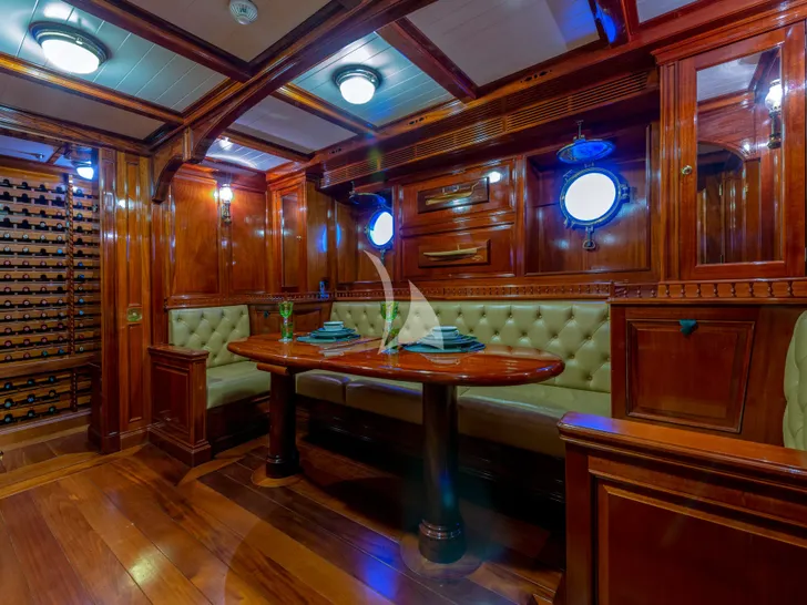 STEEL Pendennis 54m - saloon other seating area STEEL Pendennis 54m - saloon other seating area