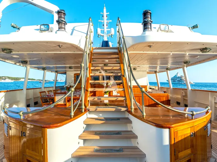 STEEL Pendennis 54m - stairs to the flybridge STEEL Pendennis 54m - stairs to the flybridge