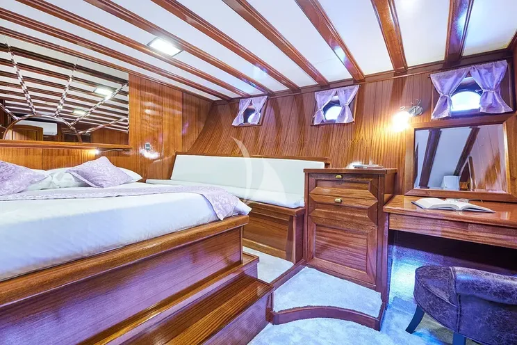 Charter Yacht STELLA MARIS - Gulet Motor Sailor 38m - 8 Cabins - Split - Dubrovnik - Hvar - Croatia