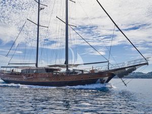 STELLA MARIS - Gulet Motor Sailor 38m - 8 Cabins - Split - Dubrovnik - Hvar - Croatia STELLA MARIS - Gulet Motor Sailor 38m - 8 Cabins - Split - Dubrovnik - Hvar - Croatia