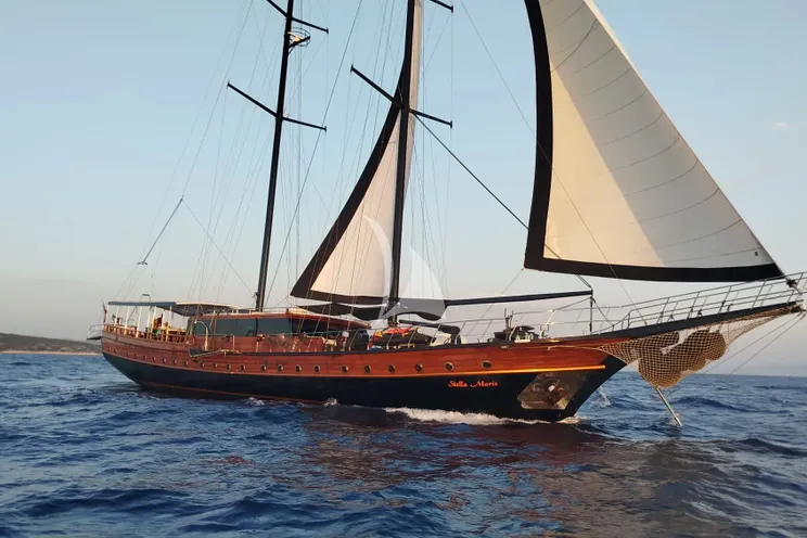 Charter Yacht STELLA MARIS - Gulet Motor Sailor 38m - 8 Cabins - Split - Dubrovnik - Hvar - Croatia