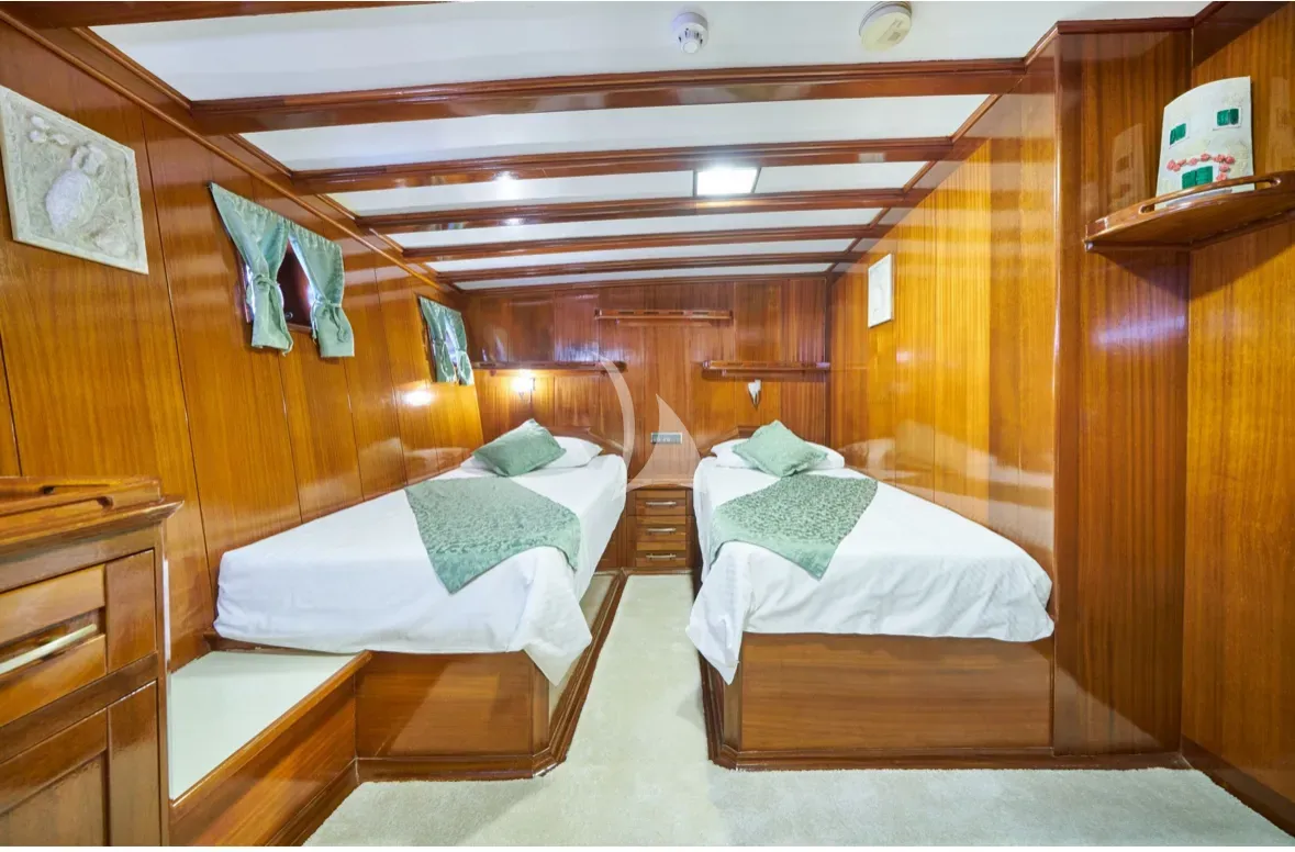 Charter Yacht STELLA MARIS - Gulet Motor Sailor 45m - 8 Cabins - Split - Dubrovnik - Hvar - Croatia