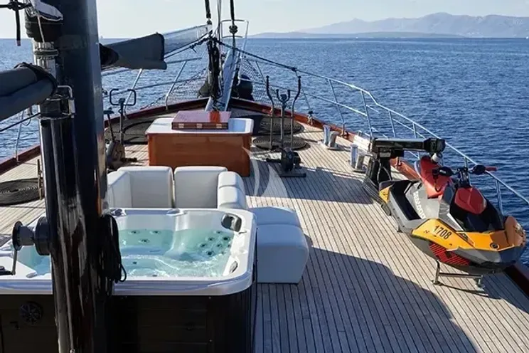 Charter Yacht STELLA MARIS - Gulet Motor Sailor 38m - 8 Cabins - Split - Dubrovnik - Hvar - Croatia