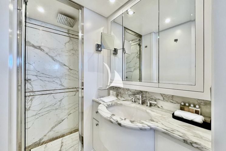 Charter Yacht SUD - Sanlorenzo SD122 - 5 Cabins - Cannes - St Tropez - Nice - Antibes - French Riviera - Monaco