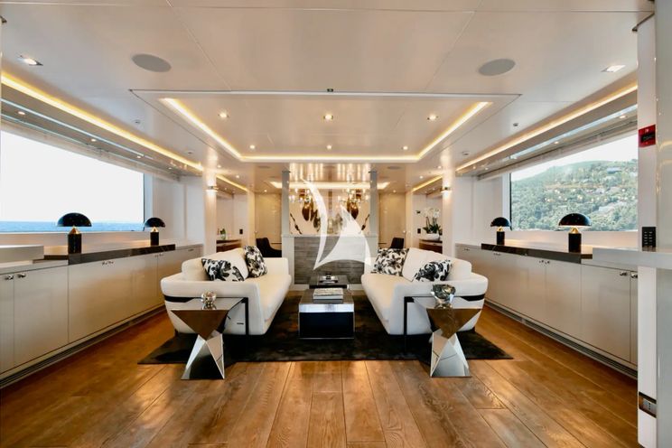 Charter Yacht SUD - Sanlorenzo SD122 - 5 Cabins - Cannes - St Tropez - Nice - Antibes - French Riviera - Monaco