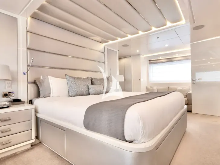 SUD Sanlorenzo SD122 - master cabin SUD Sanlorenzo SD122 - master cabin