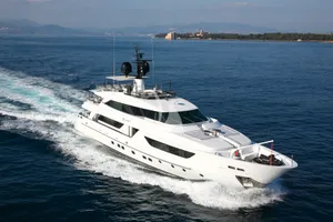 SUD - Sanlorenzo SD122 - 5 Cabins - Cannes - St Tropez - Nice - Antibes - French Riviera - Monaco SUD - Sanlorenzo SD122 - 5 Cabins - Cannes - St Tropez - Nice - Antibes - French Riviera - Monaco