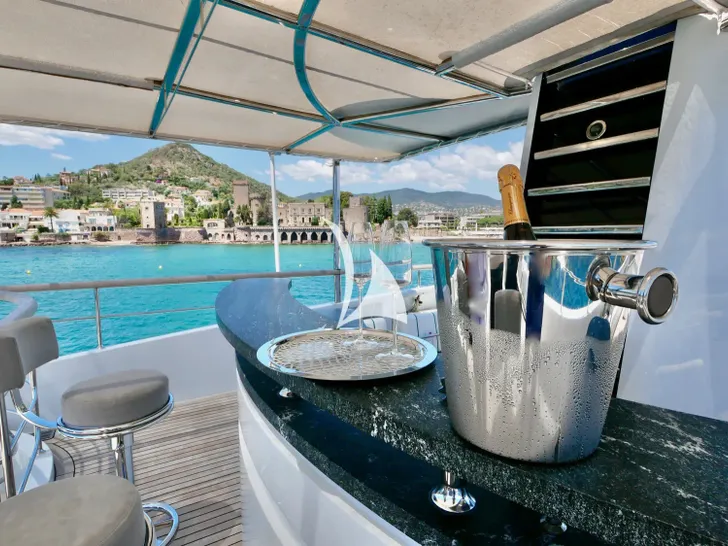 SUD Sanlorenzo SD122 - sundeck bar SUD Sanlorenzo SD122 - sundeck bar