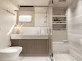 SUITU Sanlorenzo SL90A - VIP cabin 1 bathroom SUITU Sanlorenzo SL90A - VIP cabin 1 bathroom