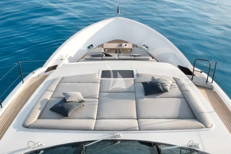 Charter Yacht SUITU - Sanlorenzo SL90A - 4 Cabins - Cannes - St Tropez - Nice - Antibes - Monaco - French Riviera