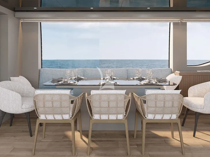 SUITU Sanlorenzo SL90A - main dining area SUITU Sanlorenzo SL90A - main dining area