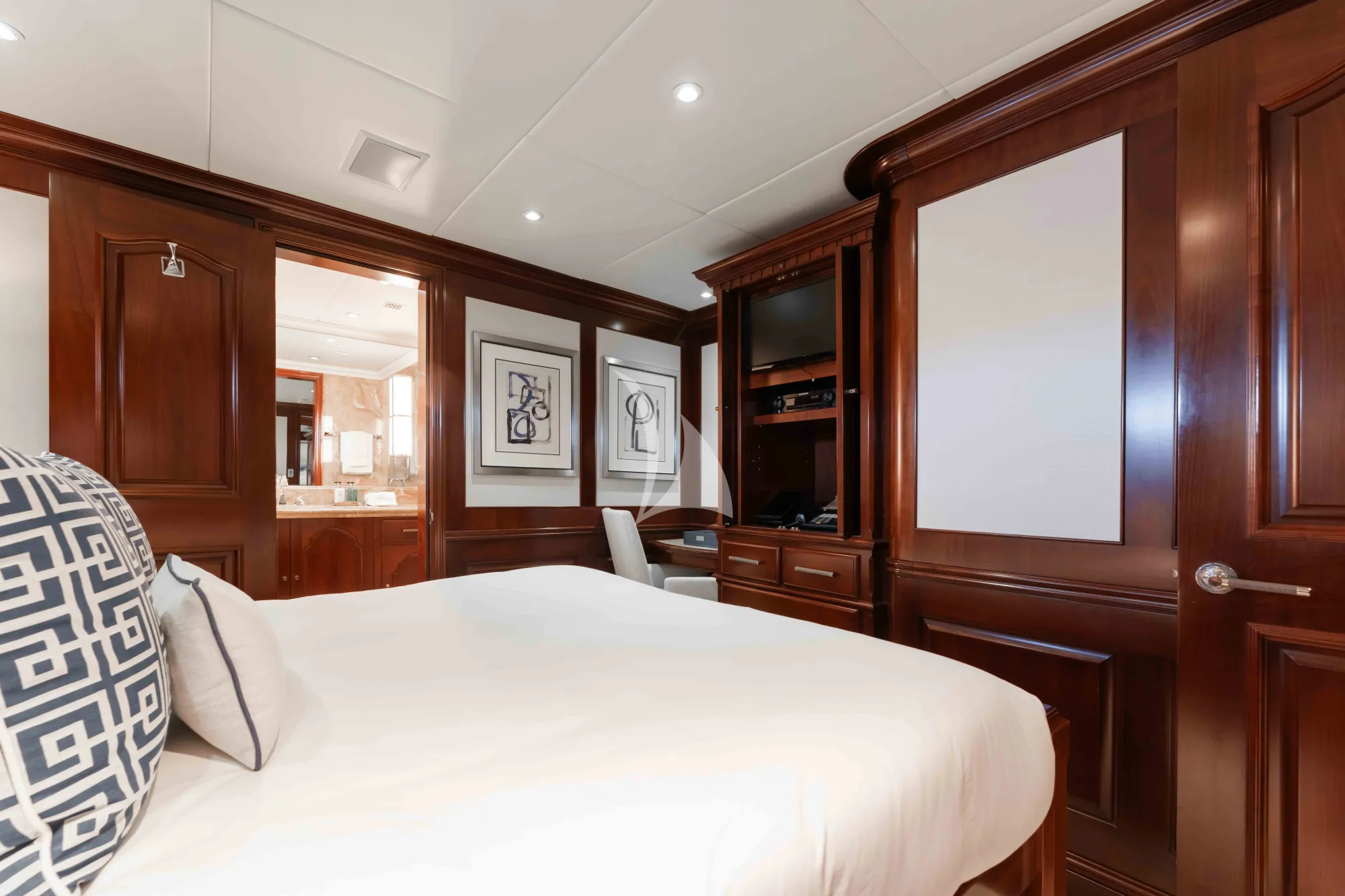 Charter Yacht SUMMERDANCE - Trinity 146 - 5 Cabins - Nassau - Exumas - Bahamas