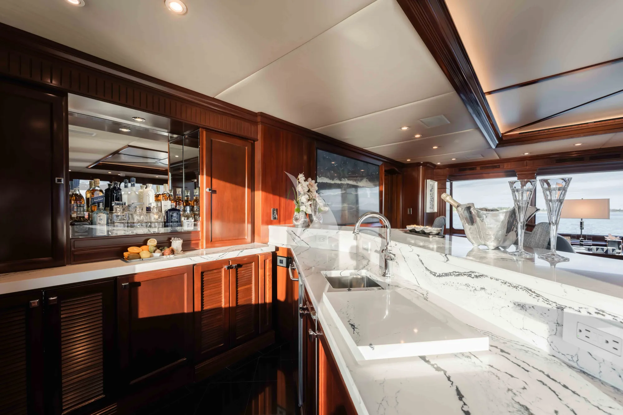 Charter Yacht SUMMERDANCE - Trinity 146 - 5 Cabins - Nassau - Exumas - Bahamas